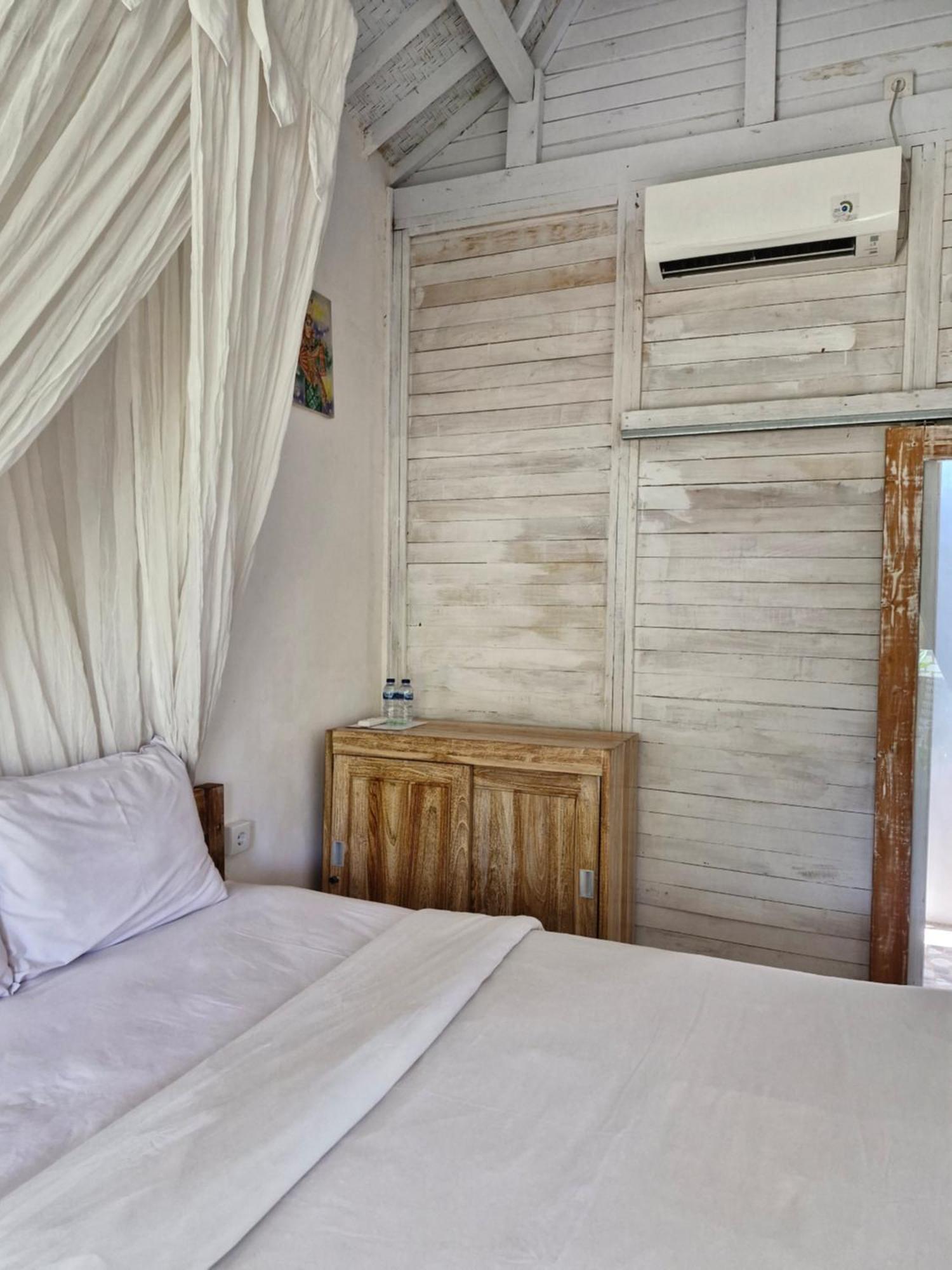 The Layar Homestay Batununggul Exteriér fotografie