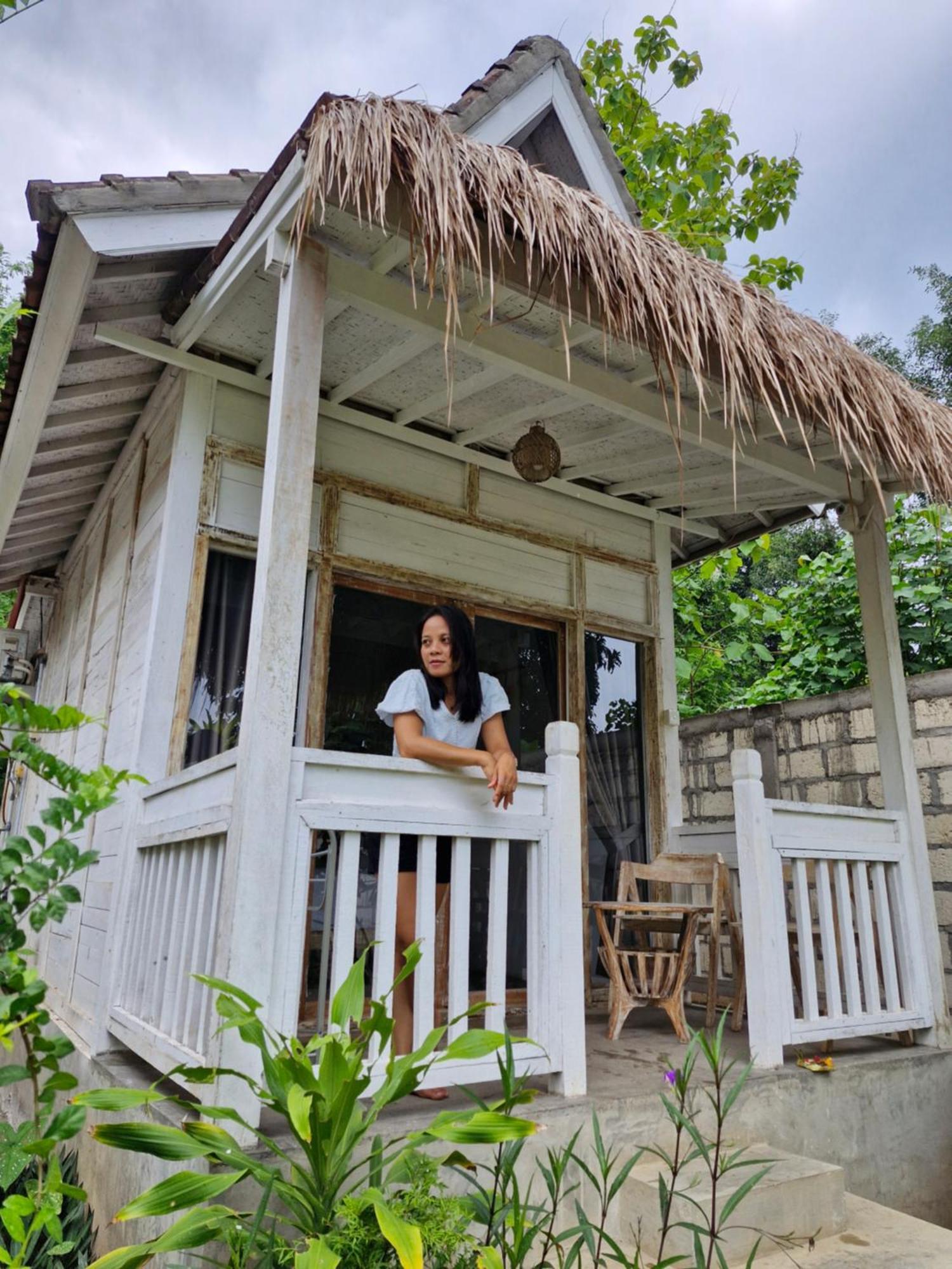 The Layar Homestay Batununggul Exteriér fotografie